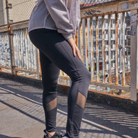 Half Zip Mesh Hem Top