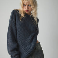 Oversize crew neck knit