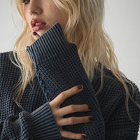 Oversize crew neck knit