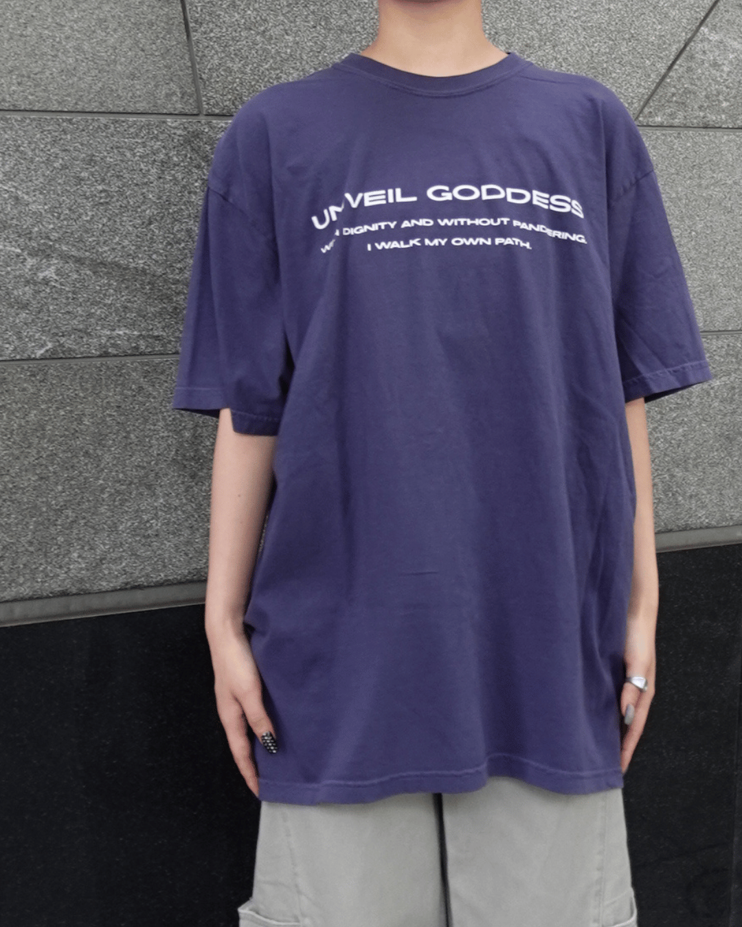 UNVEIL GODDESS ピグメントダイTシャツ