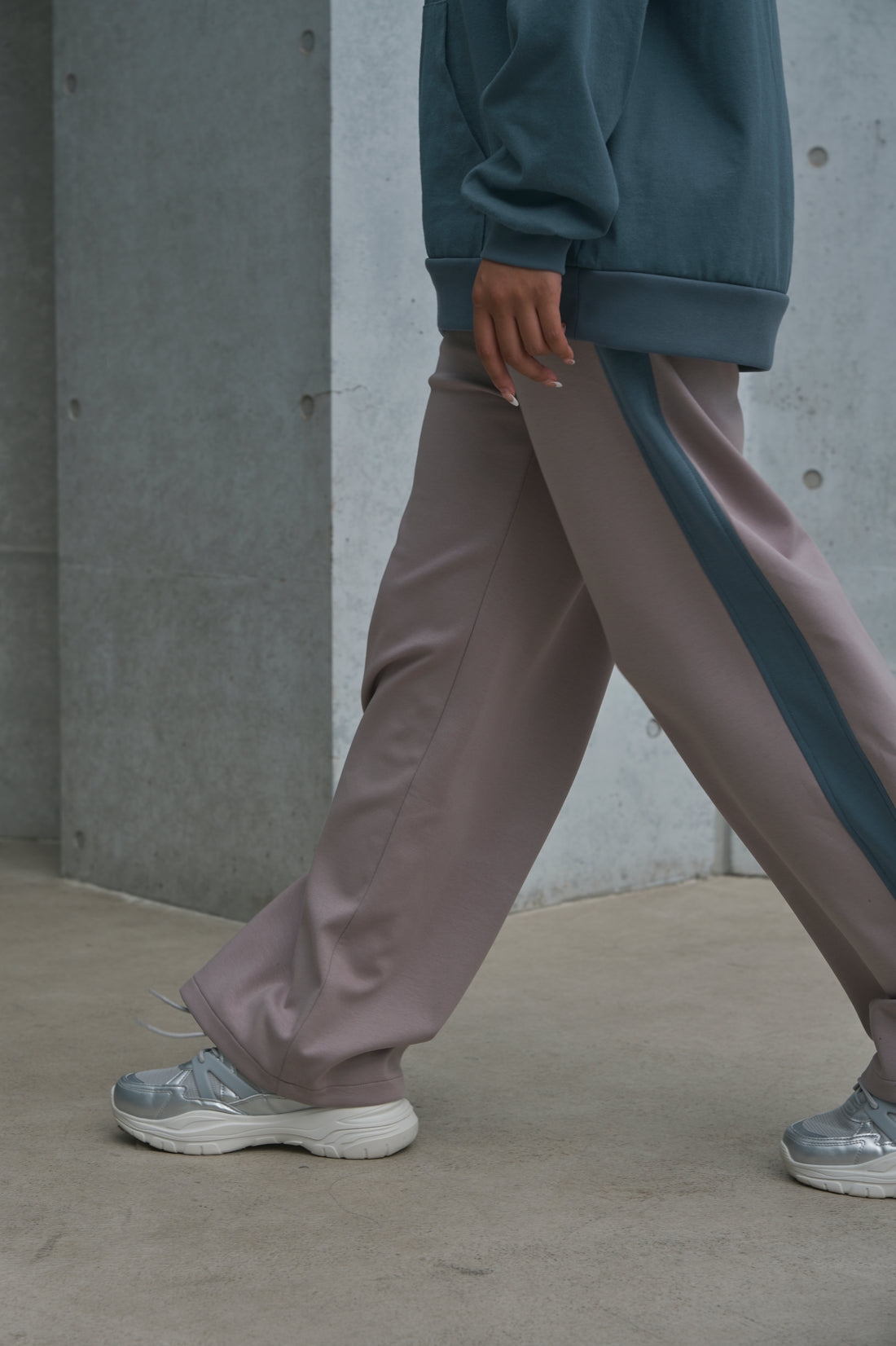 Side Line Stretch Pants