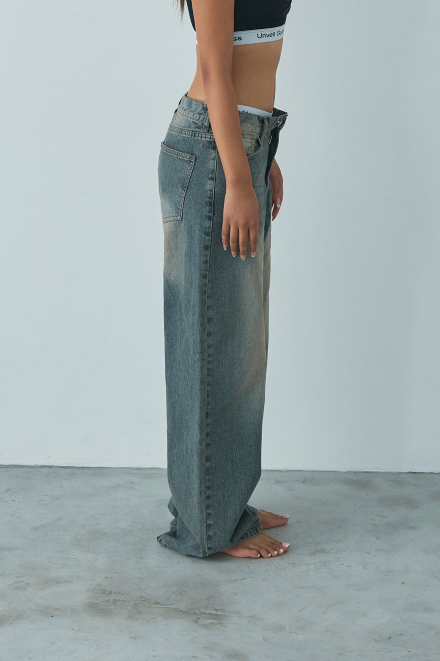 Wide denim pants