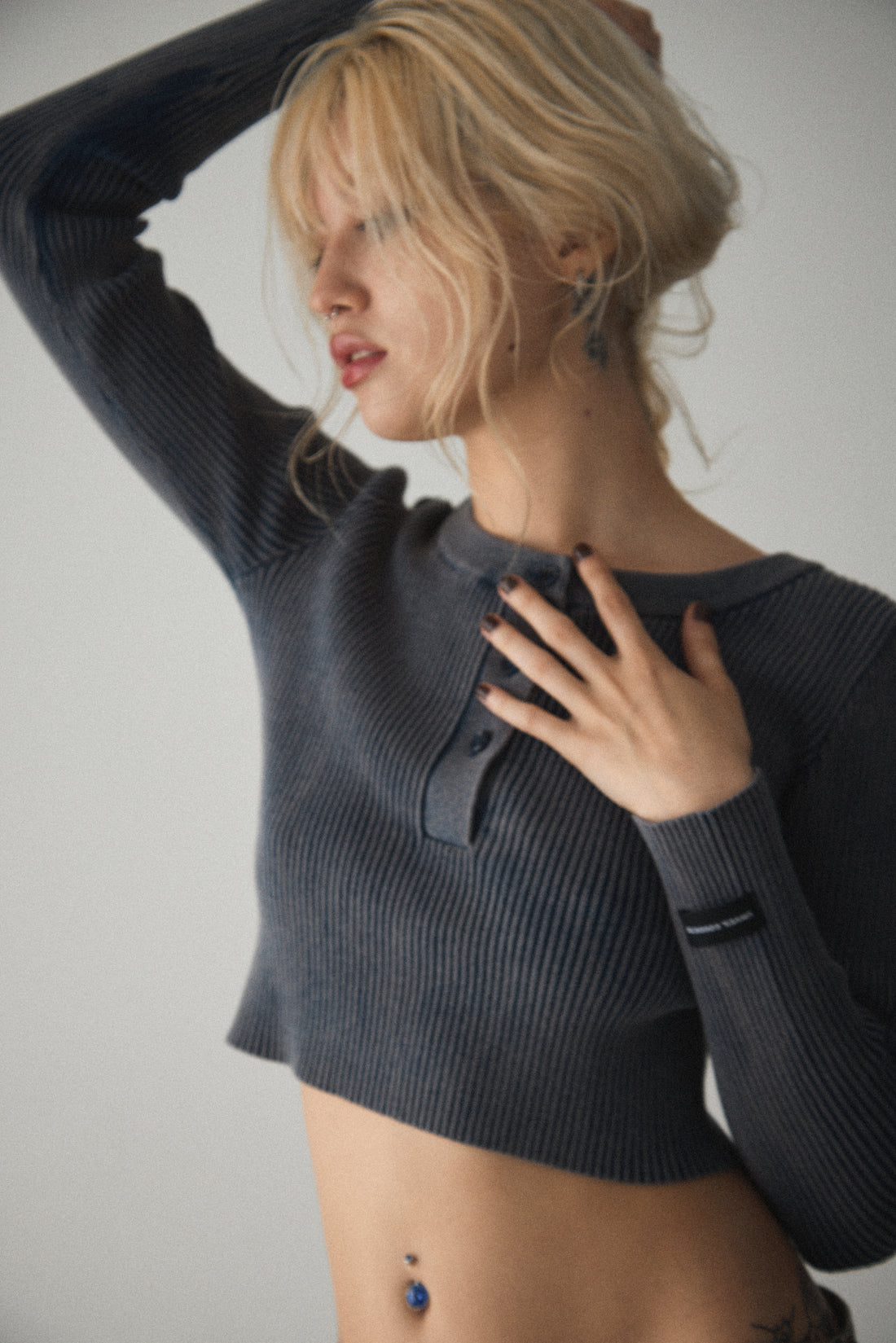 Henry neck cropped knit