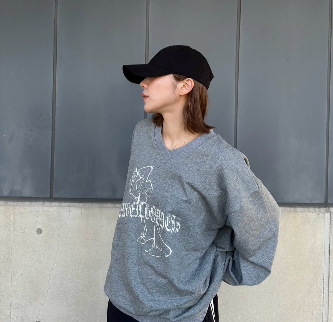 【数量限定再販!!】Dea graphic sweat